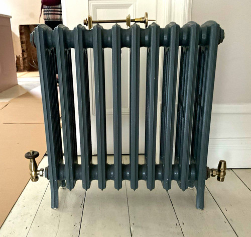 Grey cast iron vertical column - cast,